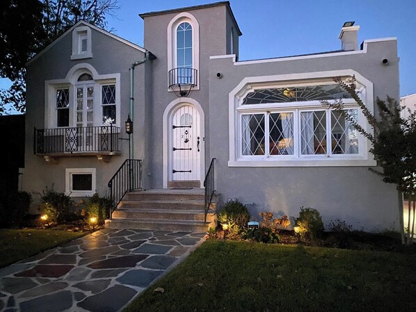 Welcome to our Shore House! We hope you have a wonderful trip!