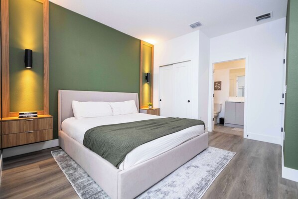 King bedroom suite