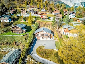 Baum, Haus, Zuhause, Landschaft, Ländliches Gebiet, Hütte, Bergstation, Dorf, Dach, Steigung