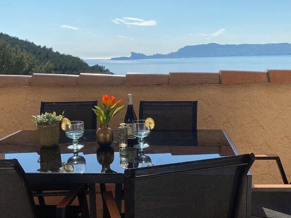 Terrasse avec vue mer 
