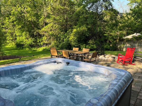Brand New Hot Tub!