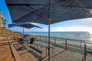 Plenty of outdoor dining space