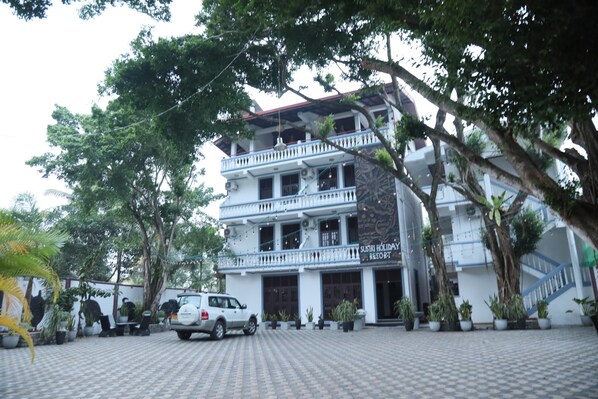 Exterior
