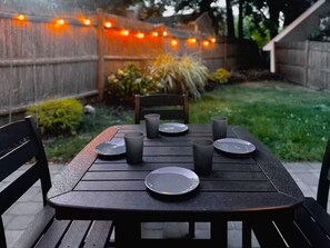 Outdoor dining
