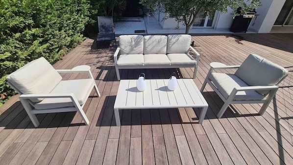 Large private terrace, seating area