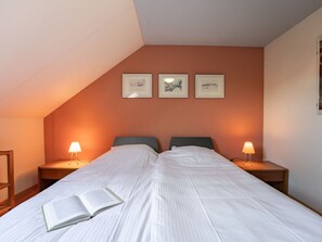 Lit, Design Intérieur, Chambre, Mur, Drap De Lit, Literie, Bois, Sol, Sol, Meubles