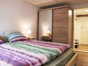 Meubles, Lit, Design Intérieur, Chambre, Drap De Lit, Literie, Bois, Sol, Sol, Pièce