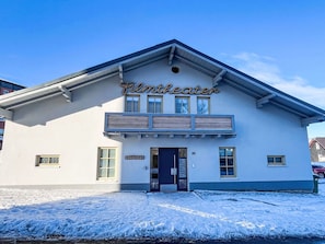 Wohnung, Eigentumswohnung, Verbundwerkstoff, Mischnutzung, Balkon, Hotel