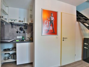 Domicile, Chalet, Biens, Ombre, Jardin, Arrière-Cour, Cour, Hacienda, Aménagement Paysager, Batiments Jardin
