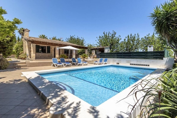 Villa Puig Petit (1)