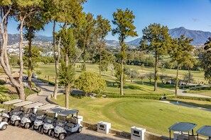 Nearby landmark,Golfcourse