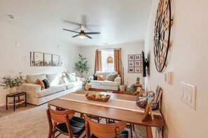 Living Room | Single-Story Unit | 2nd-Floor Condo | Elevator Access