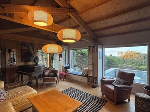 Cozy living room with Baby Grand piano 