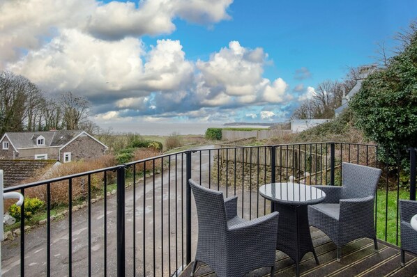 Beachwood - 2 Bedroom Cottage - Penally (24939)