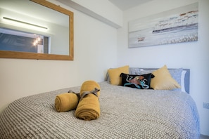 Driftwood Den - 1 Bedroom Apartment - Saundersfoot (25009)
