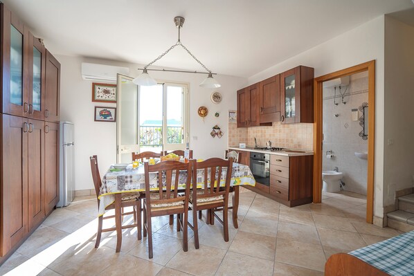 Kitchen and dining area