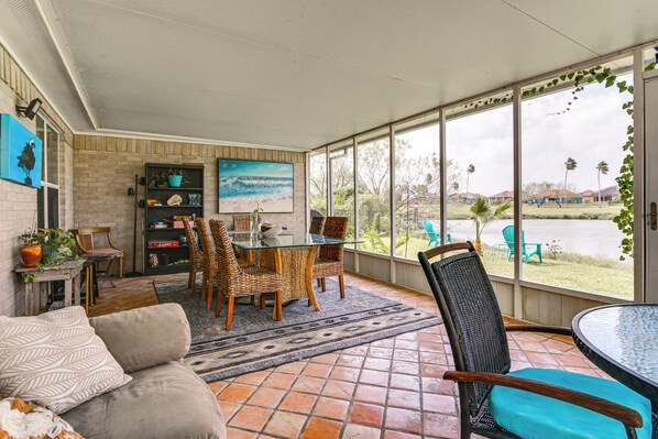 Laguna Vista Vacation Rental | 1BR | 1BA | Step-Free Access | 467 Sq Ft