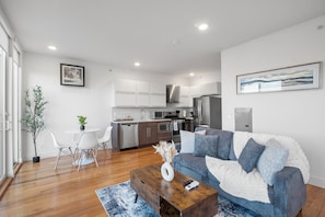 Elegant common space with stylish furnishings, ideal for unwinding after a day of exploring.