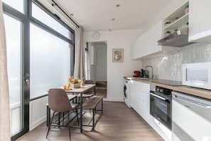 Cuisine équipée (1)