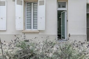 Entrée du logement (3)