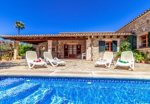 Villa Oliveres (4)