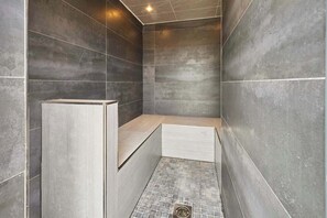 Alder Spa Lodge, Low Gate - Host & Stay