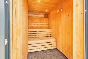 Alder Spa Lodge, Low Gate - Host & Stay