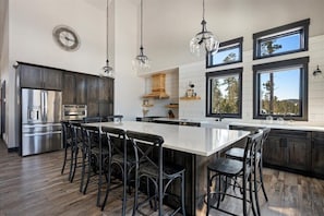 16-Skyview Lodge-35