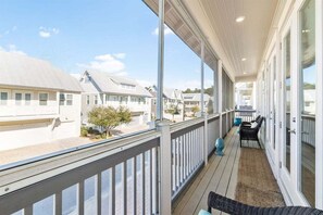 Relax and enjoy the fresh air on the balcony!