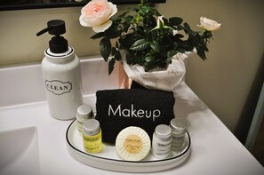 Bathroom amenities