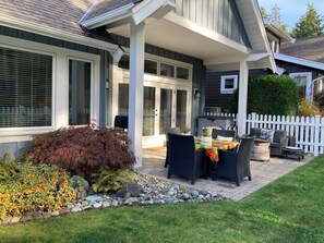 Back patio for dining and BBQ