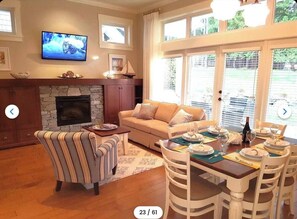 Open concept living & dining