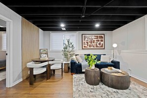 Entertainment room lower level