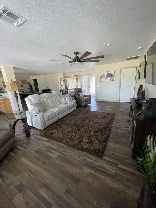 TV Area
