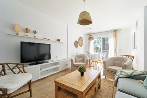 Salon (1)