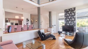 Living room 1