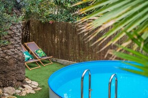 Schwimmbad des Ferienhauses