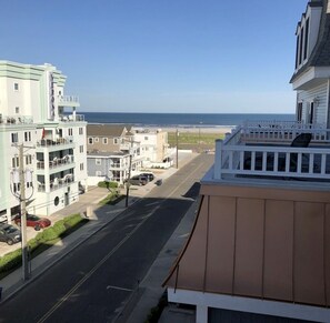 Beach/ocean view