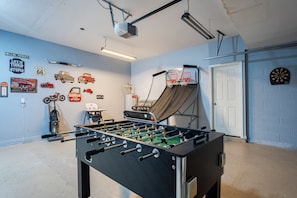 Spielezimmer