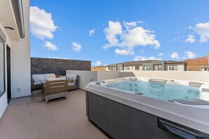 Private Hot Tub