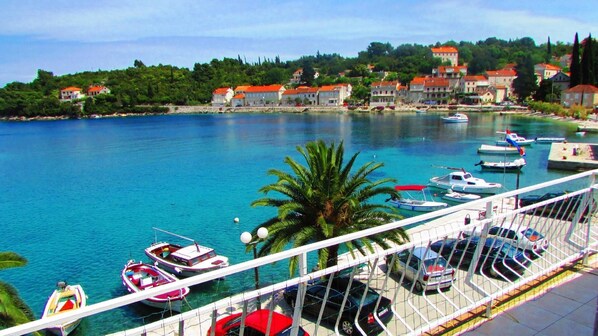 Racisce bay