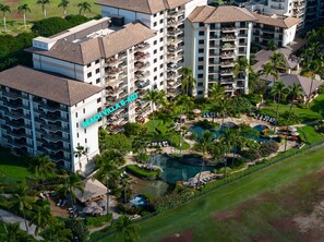Location of B-407 facing Lagoon Pool and Ocean