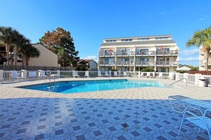 One of the two Pools at Endless Summer 
