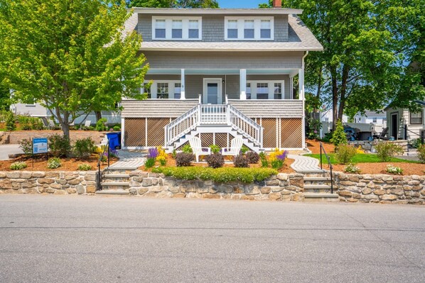 Welcome to Sandpiper by the Sea!