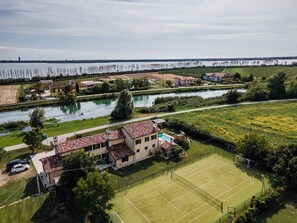 Sport court