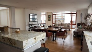 Living, Dining & Kitchen Area (3)