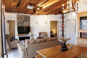 Living room with unique decoration touches