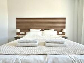 Bed,Bedroom