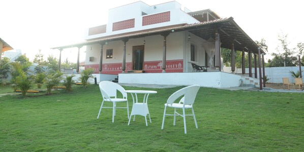 Exterior