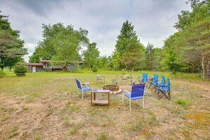 Backyard | Fire Pit